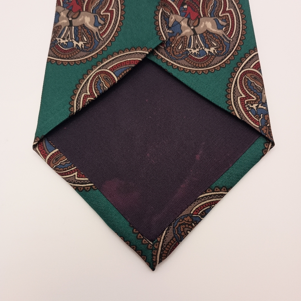 Vintage Pierre Cardin Mens 100% Silk Green Dog Hunting Neck Tie Made In USA - Picture 4 of 11